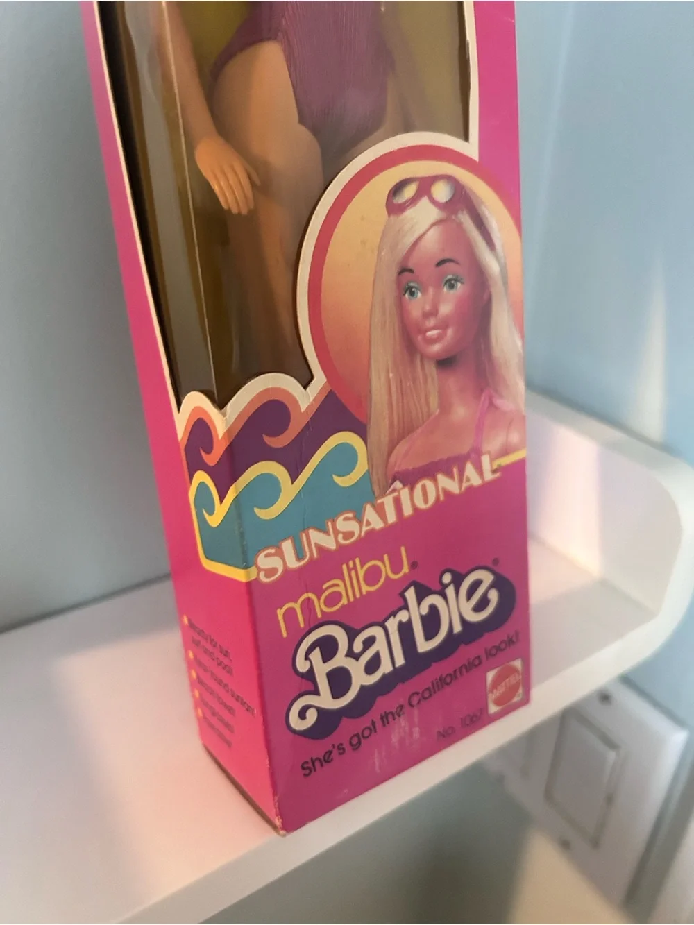Sunsational Malibu Barbie - Picture 3 of 7